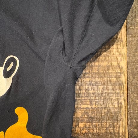 ～90s Mickey Mouse キャラクタープリントTシャツ