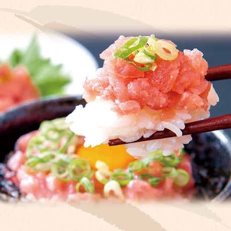 【冷凍便】大人気の海鮮丼をどっさり★海鮮丼詰合せ計１５食 （マグロ漬け3p＋ネギトロ3P+サーモンネギトロ3p+サーモン漬け3p +イカサーモンねぎとろ3P）※離島配送不可