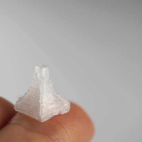 TEJAKULA バリ島のピラミッド塩【PYRAMID SALT/ピラミッドソルト】携帯瓶７g