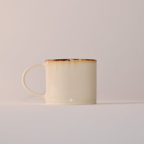 マグカップ（白＋鉄）[atelier mochigi]
