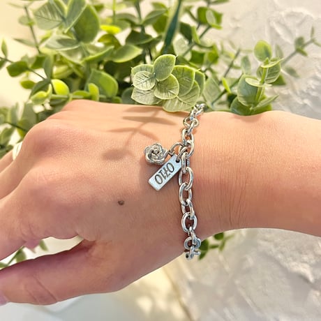 Flower charm