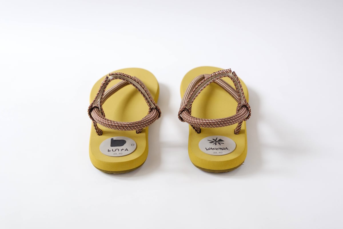 buntA Waraji Sandal VARORA. LUMA RISE /Olive Ea