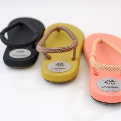 buntA Waraji Sandal VARORA. LUMA RISE /Olive Earth