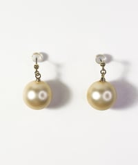 Bubblegum Pearls M Pierce