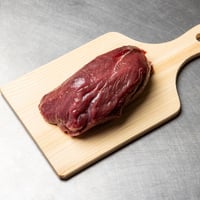 鹿肉　モモ　冷凍　490g