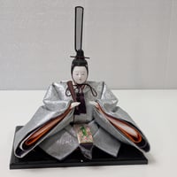 銀箔雛殿のみ