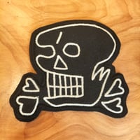 チェーン刺繍　フェルトワッペン　スカル