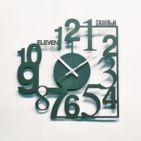 GRAVIRoN Anomaly Wall Clock｜鉄製掛け時計・壁掛け時計｜黒皮鉄