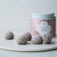〈茶雪〉ブールドネージュ（紅烏龍茶）缶・9入