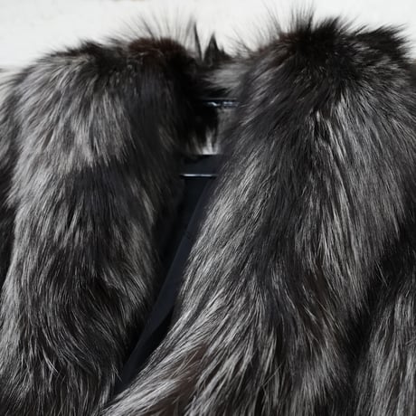 Silver Fox Long Coat - SAGA FOX Genuine Vintage Fur Japan