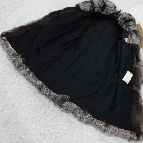 Silver Fox Long Coat Soft and Fuffy -SAGA FOX Vintage Fur Japan