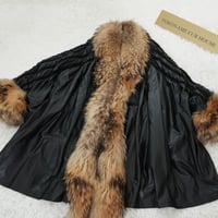 Lamb Leather Raccoon Fur Trim Dolman Sleeve Coat Gorgeous Vintage Fur Japan