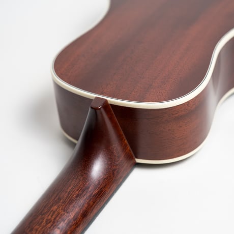 【数量限定】CULTIVATE UKULELE D3M-W（フィジーマホガニー）ソプラノウクレレ