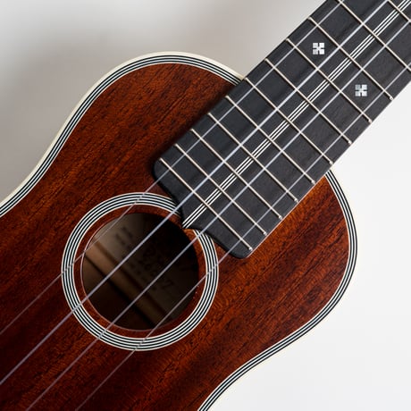 CULTIVATE UKULELE D3M（フィジーマホガニー）ソプラノウクレ #26067