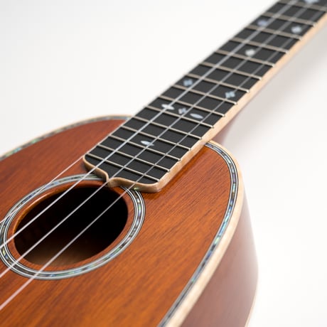 Sumi UK-T5M Pine ソプラノウクレレ #261543