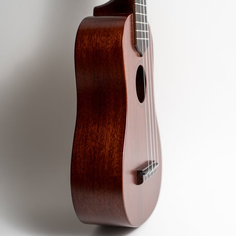 【アウトレット】CULTIVATE UKULELE D0M+（フィジーマホガニー）ソプラノウクレレ #25049