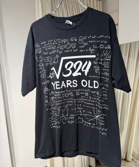 00s 18歳Tシャツ