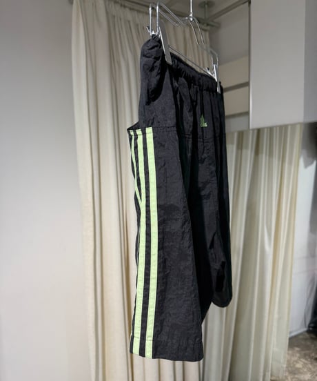 90s adidas ナイロンショーツ