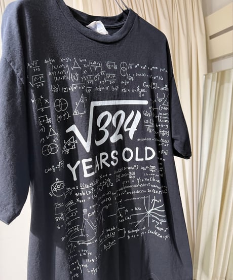 00s 18歳Tシャツ