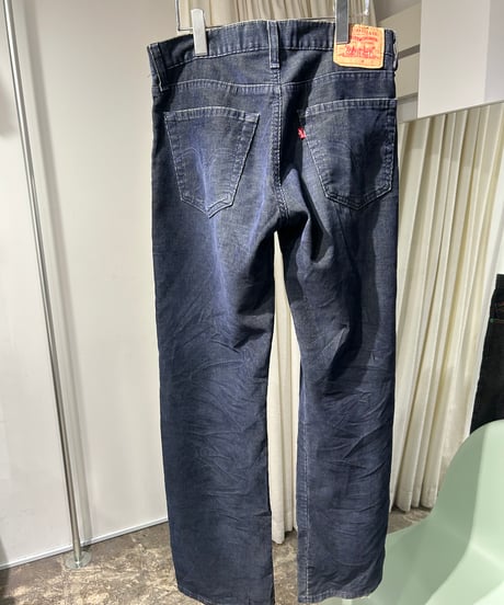 Levi's コーデュロイ ローライズストレートパンツ