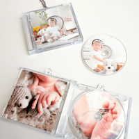 【canvaテンプレ販売】CD風キーホルダー（誕生日・New Born）