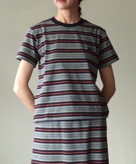 multi border tee