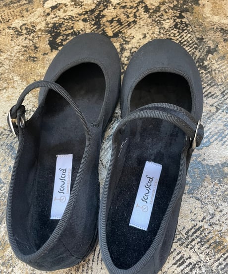 Mary Jane velour shose