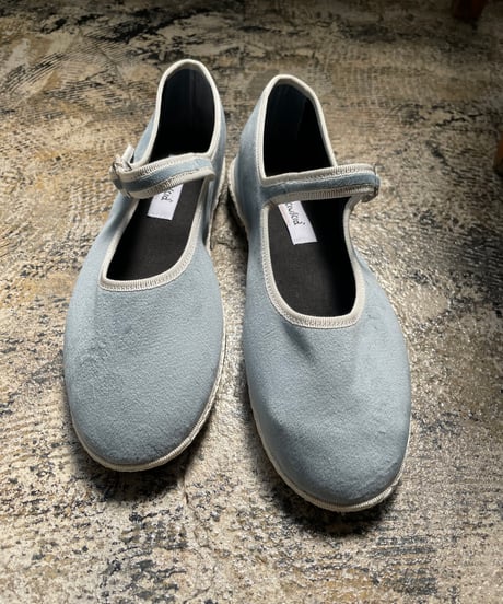 Mary Jane velour shose