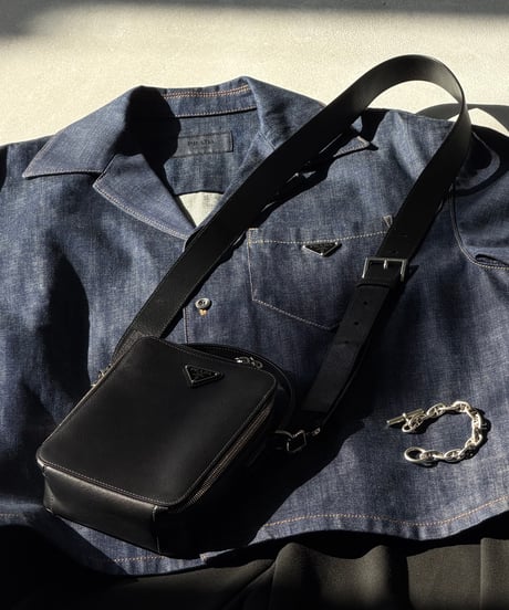 PRADA サフィアーノショルダーバッグ