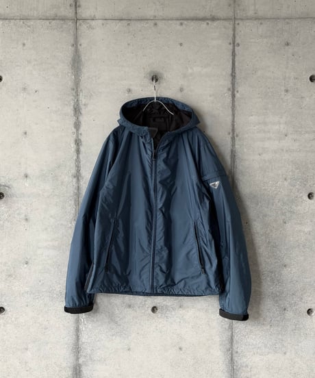 PRADA マウンテンパーカー アウトドア