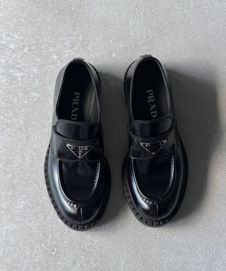 PRADA プラダ チョコレート ブラッシュドレザー ローファー