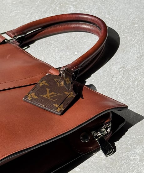LOUIS VUITTON ルイヴィトン オンブレ サックプラホリゾンタルジップ