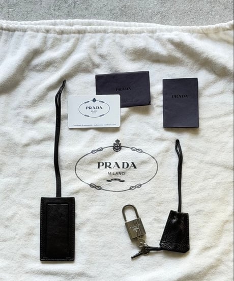 PRADA レザーボストンバッグ