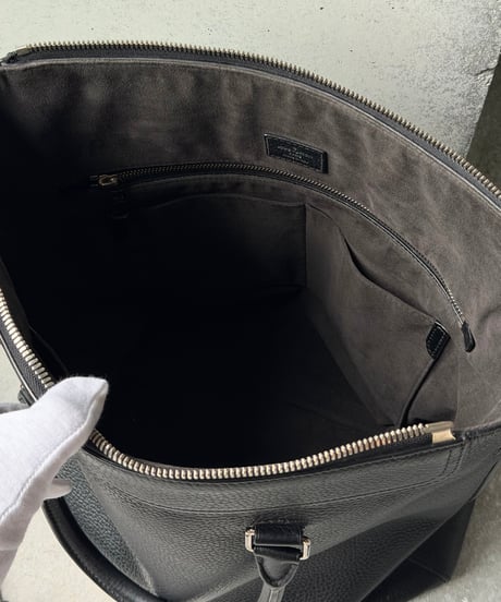 LOUIS VUITTON トリヨンレザーバッグ ブラック