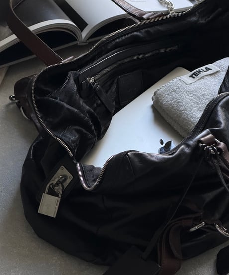 PRADA レザーボストンバッグ
