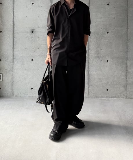 PRADA カーフレザーバッグ
