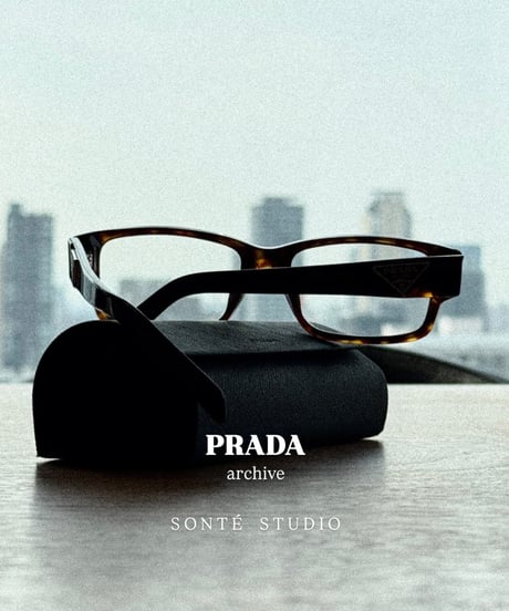 PRADA archive itemトライアングルロゴ