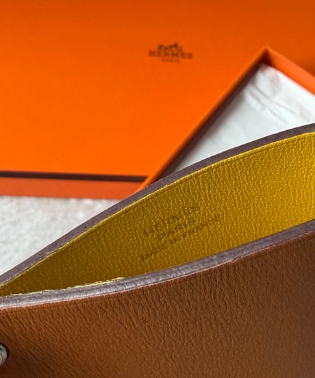 HERMES Hセリエヴェルソ グラスケース
