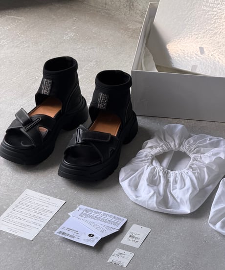 Maison Margiela シティサンダル