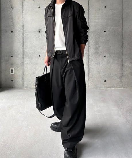 LOUIS VUITTON トリヨンレザーバッグ ブラック