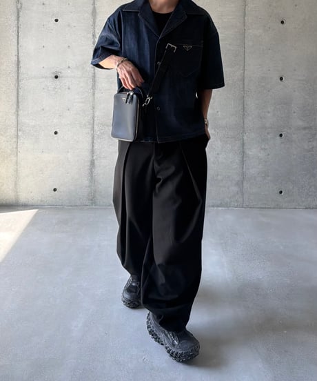 PRADA サフィアーノショルダーバッグ