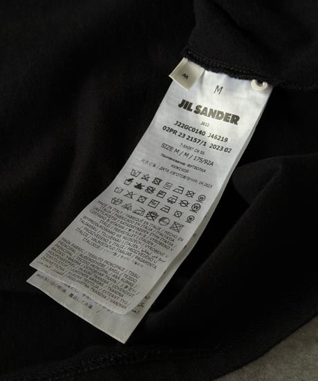 JIL SANDER　2023AWコレクション バックプリントTシャツ