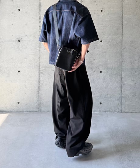 PRADA サフィアーノショルダーバッグ