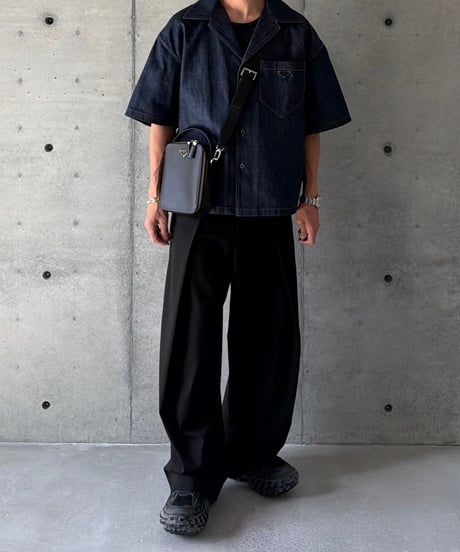 PRADA サフィアーノショルダーバッグ