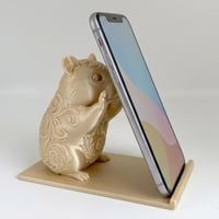 ハムスター（クリームハムスター）のスマホスタンド 卓上 シルクゴールド