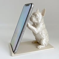 犬（フレンチブルドッグ）のスマホスタンド 卓上 シルクホワイト