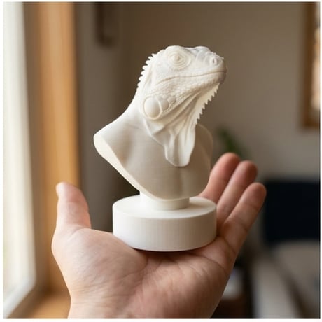イグアナ（ブルーイグアナ）の3Dプリント胸像 白PLA 彫刻 置物 インテリア