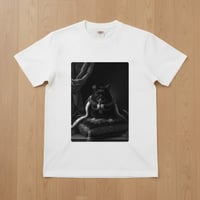 ブラックベアハムスター半袖Tシャツ ルネサンス風モノクロ ホワイト 男女兼用