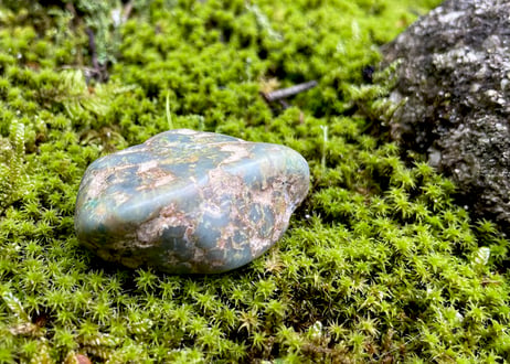 スイス産アルパイン翡翠　37.4g / Swiss Alpine Jadeite