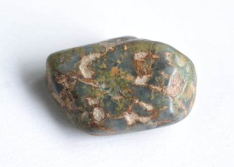 スイス産アルパイン翡翠　37.4g / Swiss Alpine Jadeite